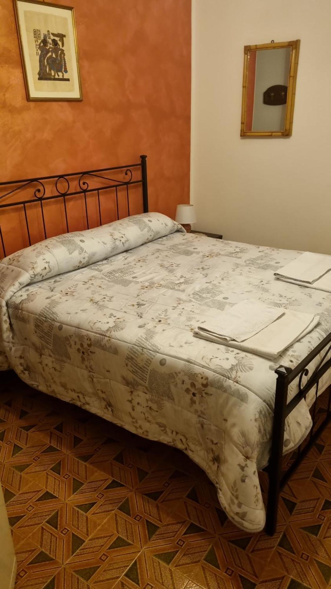 B&B I Lazzarini Sarnico Exteriör bild